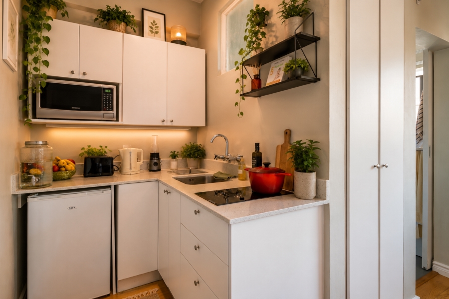 0 Bedroom Property for Sale in Sea Point Western Cape